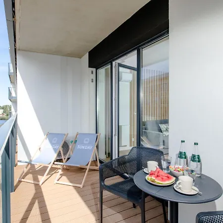 With Swimming Pool In Apartment Dziwnow