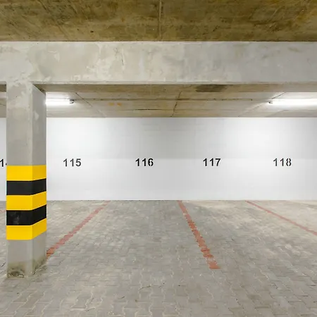 In By River And דירה Dziwnów