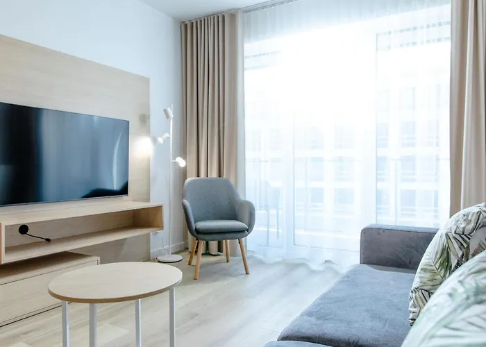 In By River And Apartament