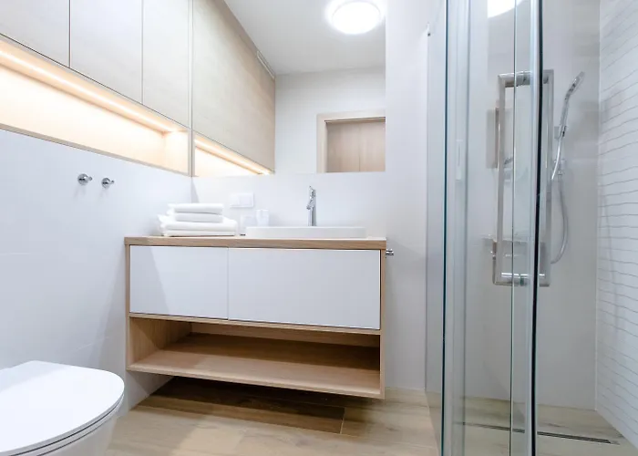 In By River And * Dziwnów