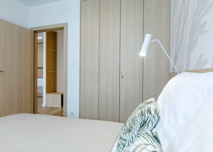 In By River And Apartament *