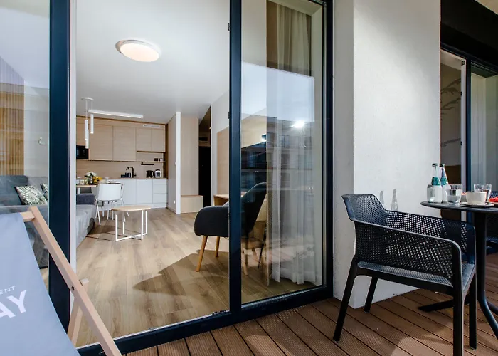 In By River And Dziwnów