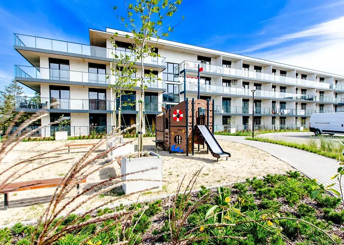 In By River And Dziwnów