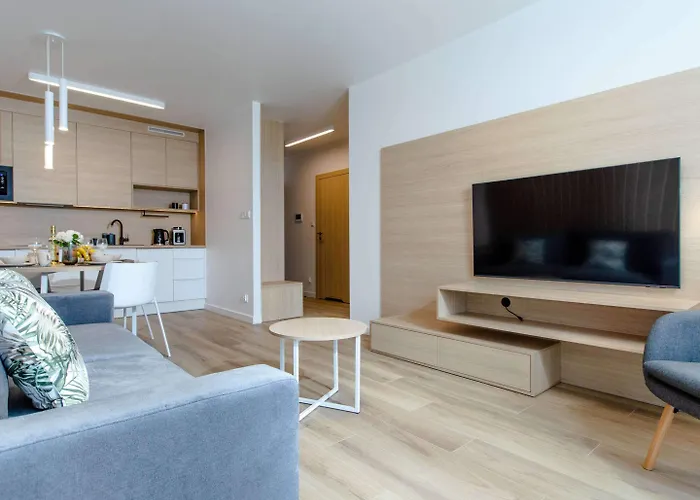 In By River And Apartament